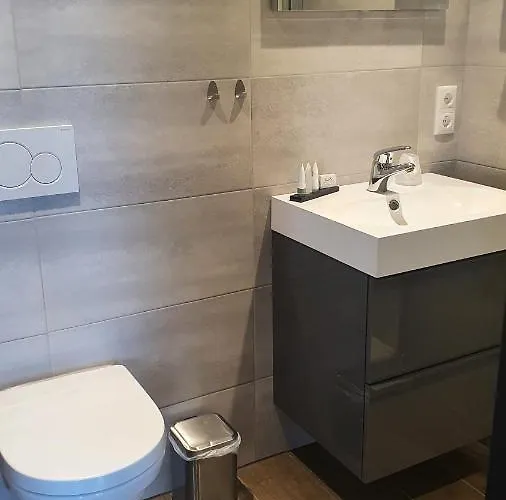 Отель Grand Cafe Goejje